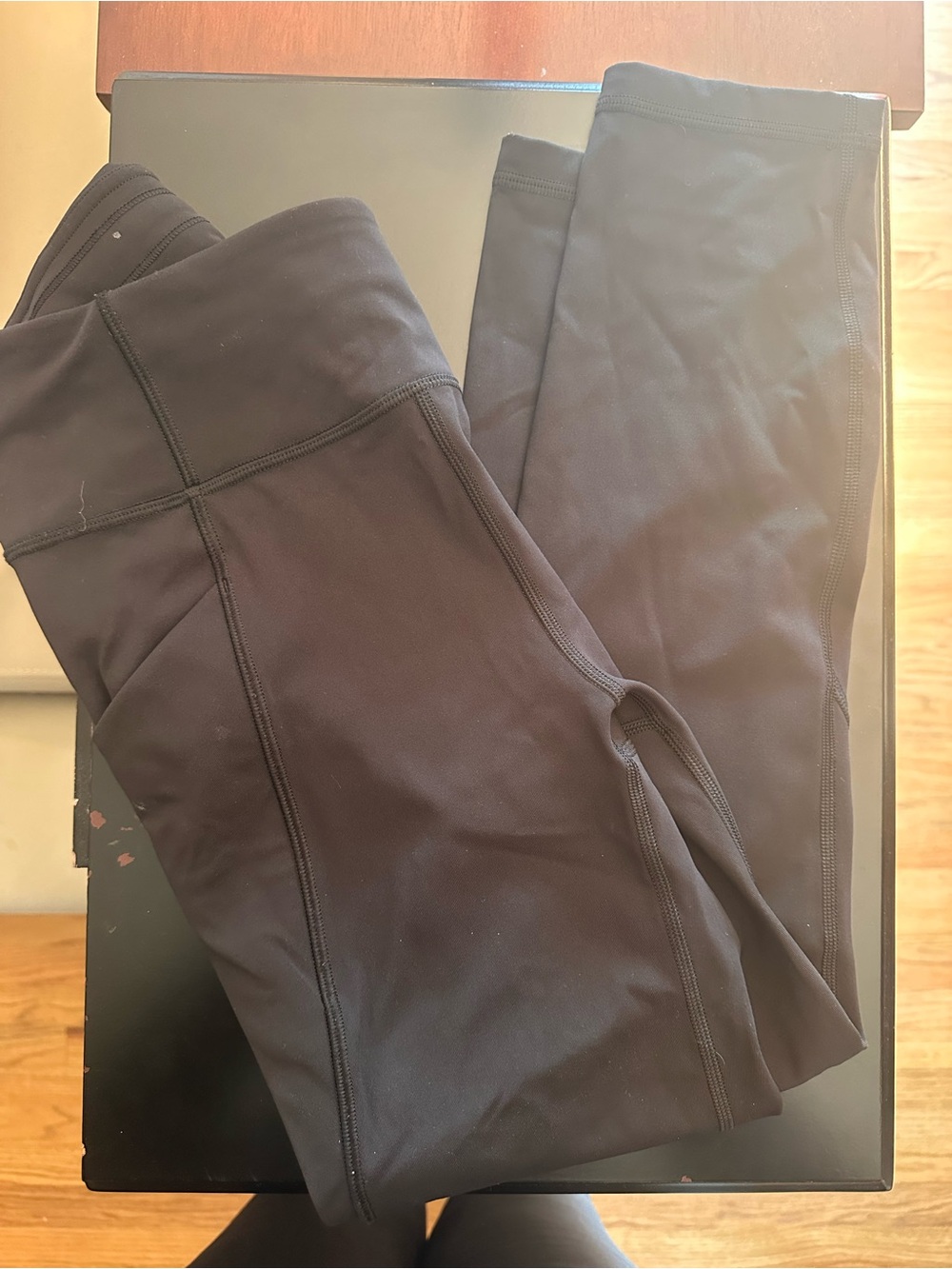 lululemon Black Leggings Women’s Size 6 High Rise Yoga Workout Pants